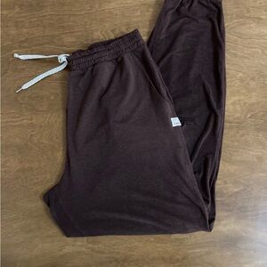 Vuori Brown jogger xs